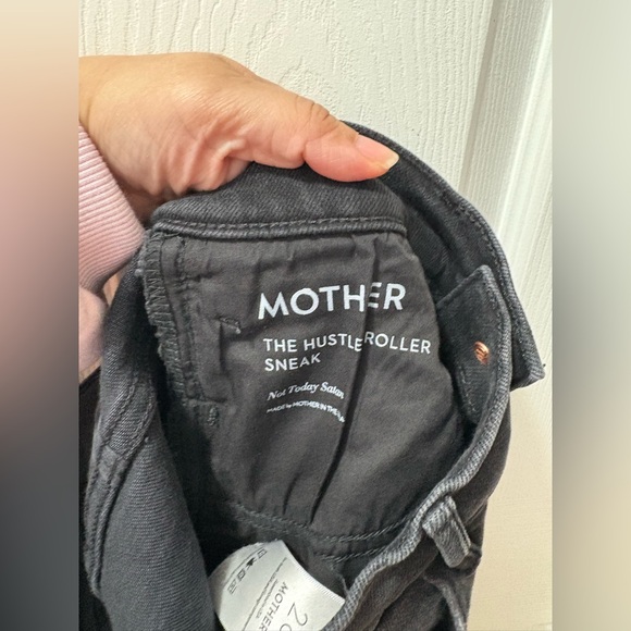 MOTHER The Hustler Roller Sneak High-Rise Wide-Leg Jeans in Not Today Satan 28 - Picture 6 of 6